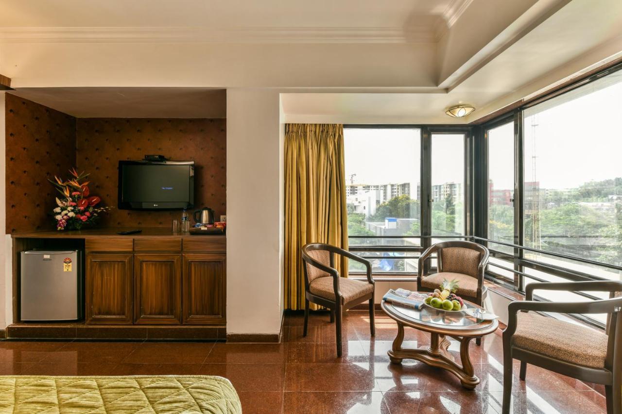 The Paradise By Tunga Mumbai Exterior foto